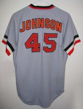 More information about "1973-1981 Baltimore Orioles Road Uniform Set"